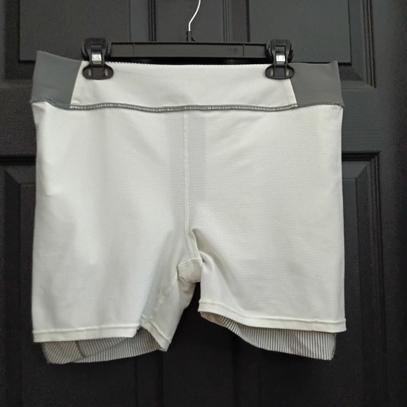 Athleta 'Brooklyn' Textured 16" Skort Athleisure Workout Casual Beach - Picture 16 of 16